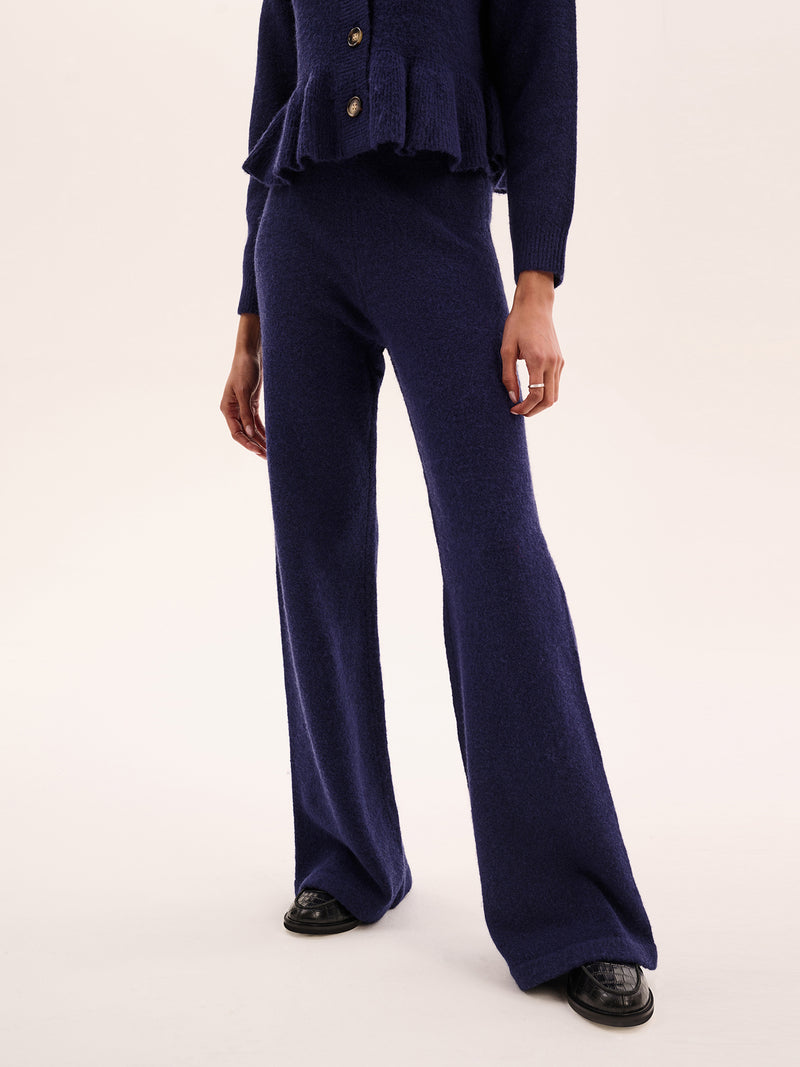 Kenny Knit Trouser in Navy