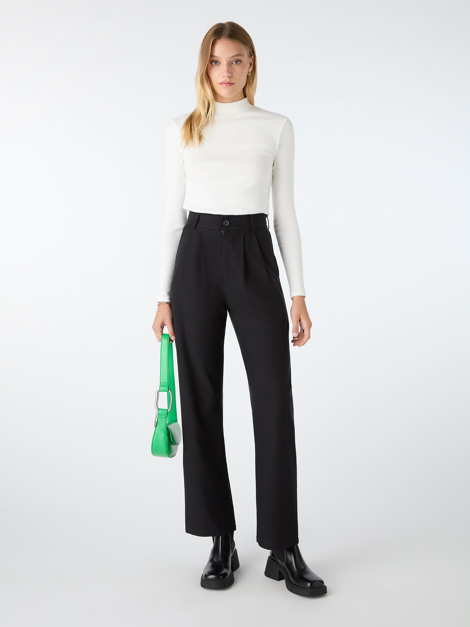 Cinnamon Relaxed Trousers in Black | OMNES | Trousers | Sustainable ...
